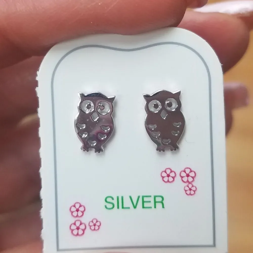 14k gold plated Owl screwback Earrings Girls!.
